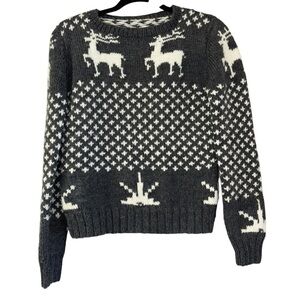 Christmas Sweater Reindeer Gray White Holiday Women’s S Knit Winter Festive